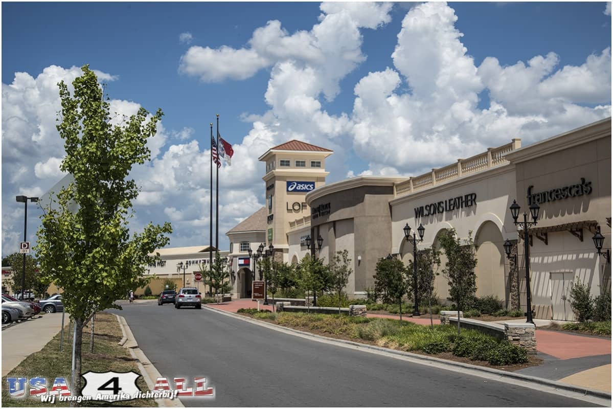 Outlet Mall USA