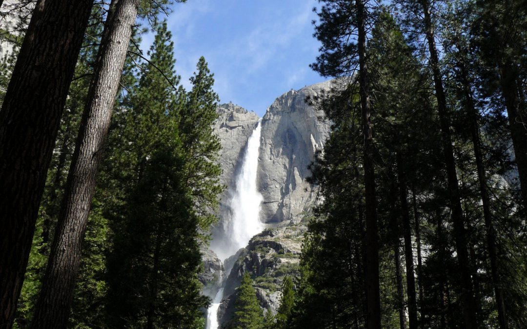 Horsetail Fall Yosemite veranderd in “Lava” Waterval!